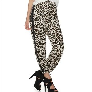 Jennifer Lopez Leopard Fashion Joggers